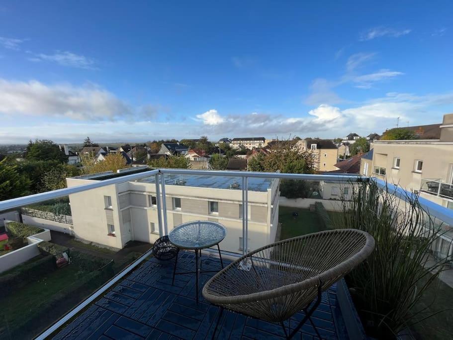 Dahlia, Appt Cosy Avec Parking Et Balcon Caen Exterior foto