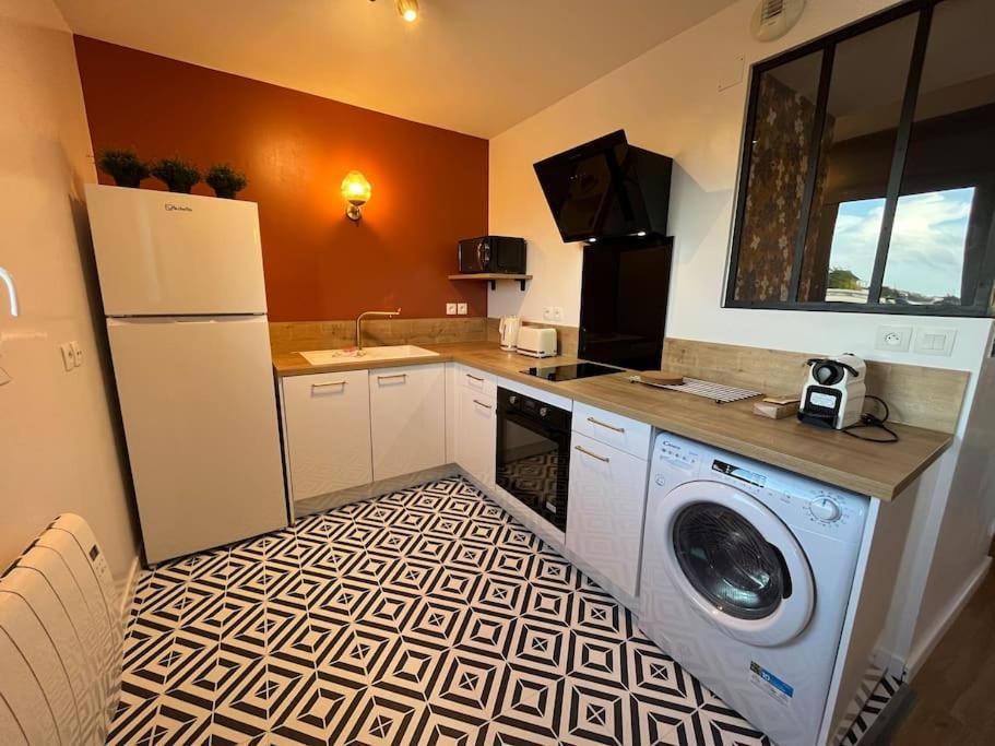 Dahlia, Appt Cosy Avec Parking Et Balcon Caen Exterior foto