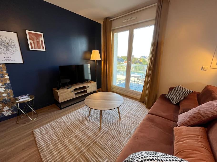 Dahlia, Appt Cosy Avec Parking Et Balcon Caen Exterior foto